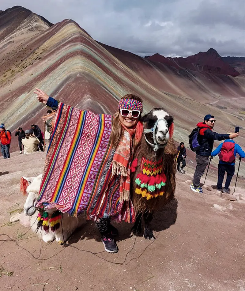 7 colors mountain Peru tours