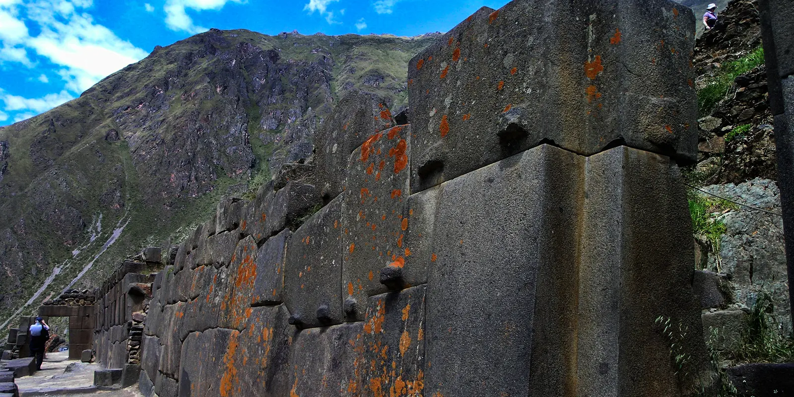 Ollantaytambo ruins